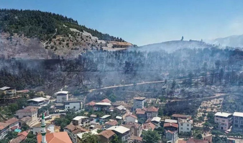 Türkiyədə yanğın olub, 100 nəfər təxliyə edilib Türkiyədə yanğın olub, 100 nəfər təxliyə edilib