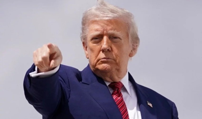 Трамп поддержал идею новых санкций против России Трамп поддержал идею новых санкций против России