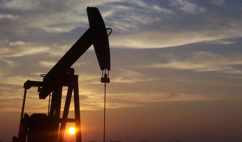 Цена нефти Azeri Light приблизилась к $74
