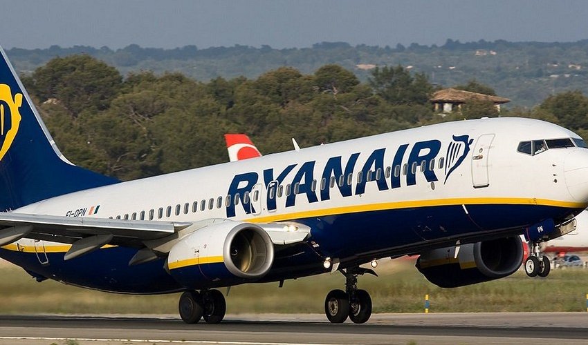На Майорке при пожаре в самолете Ryanair пострадали 18 человек На Майорке при пожаре в самолете Ryanair пострадали 18 человек