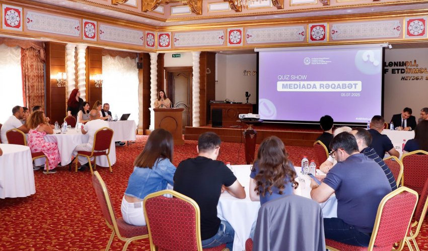 Mətbuatın 150 illiyi ilə bağlı jurnalistlər arasında intellektual yarış keçirilib Mətbuatın 150 illiyi ilə bağlı jurnalistlər arasında intellektual yarış keçirilib
