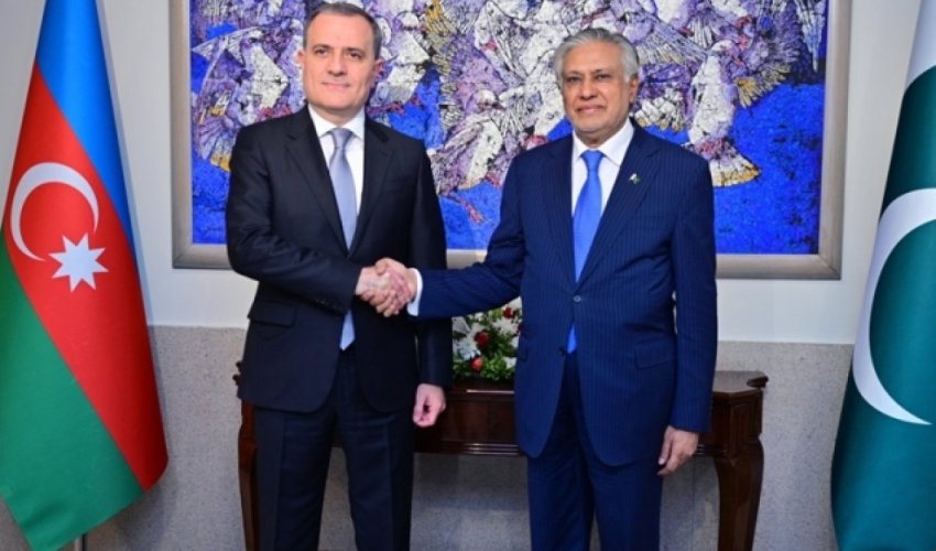 Azerbaijani, Pakistani FMs discuss strategic partnership Azerbaijani, Pakistani FMs discuss strategic partnership