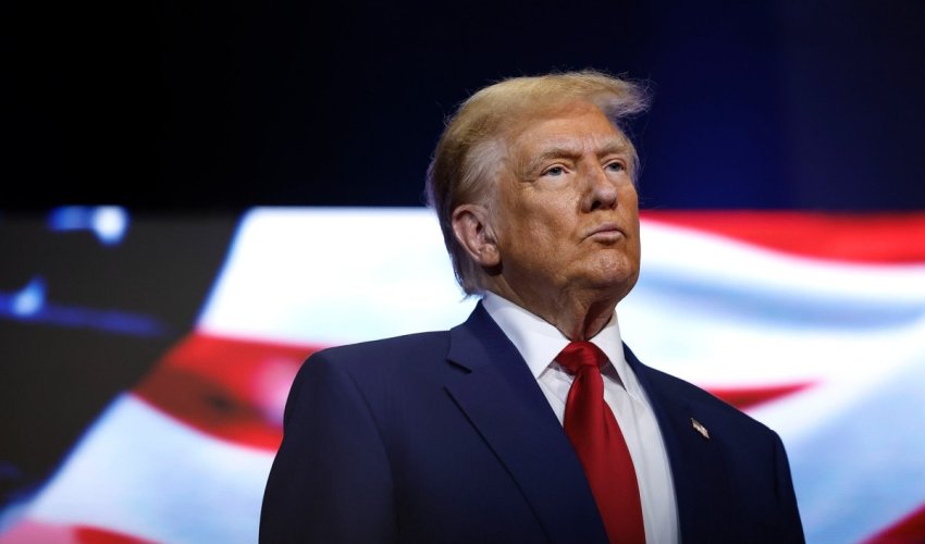 Трамп обвиняет ФРС в удушении экономики Трамп обвиняет ФРС в удушении экономики