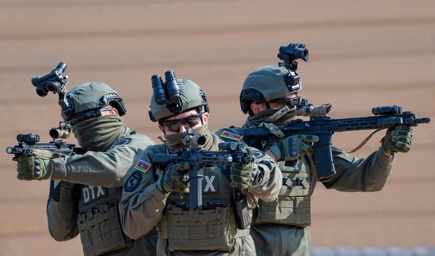 Арестованы двое азербайджанцев, воевавших в ЧВК "Вагнер" Арестованы двое азербайджанцев, воевавших в ЧВК "Вагнер"
