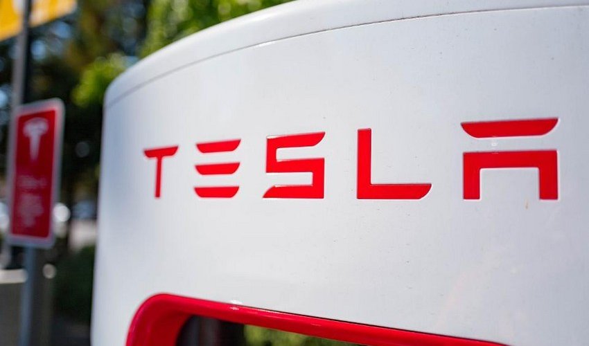 Tesla открывает свой первый шоурум в Индии на следующей неделе Tesla открывает свой первый шоурум в Индии на следующей неделе