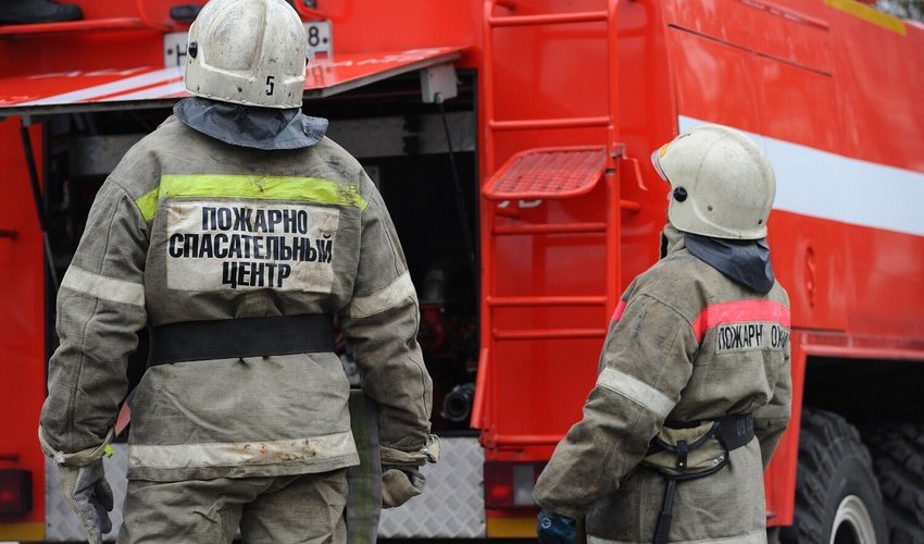 В Москве горит административное здание технопарка В Москве горит административное здание технопарка