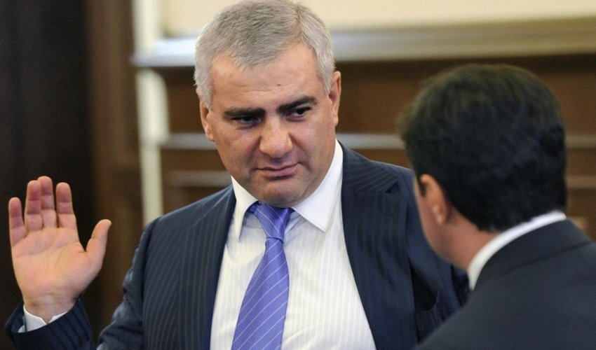 В Армении ищут способ продлить арест Карапетяна В Армении ищут способ продлить арест Карапетяна
