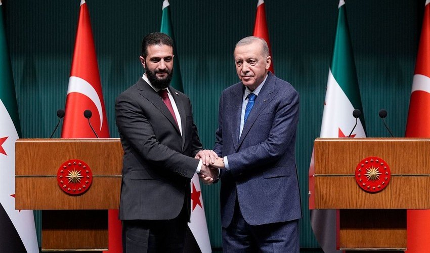 Ərdoğan Əhməd Əş-Şaraa ilə Suriyadakı vəzyyəti müzakirə edib Ərdoğan Əhməd Əş-Şaraa ilə Suriyadakı vəzyyəti müzakirə edib