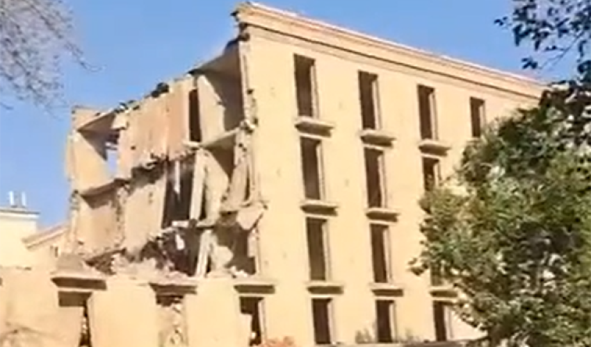“Naxçıvan” hoteli sökülür