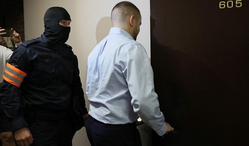 Главреду Baza предъявили обвинение по статье о даче взятки Главреду Baza предъявили обвинение по статье о даче взятки