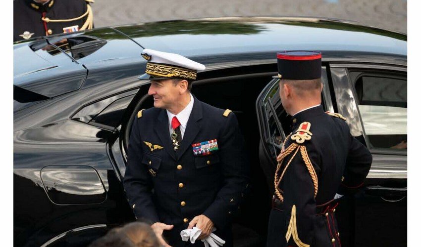 Главу Генштаба ВС Франции отправили в отставку Главу Генштаба ВС Франции отправили в отставку