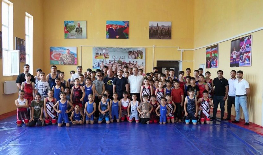 Füzulidə yeni güləş mərkəzi istifadəyə verilib