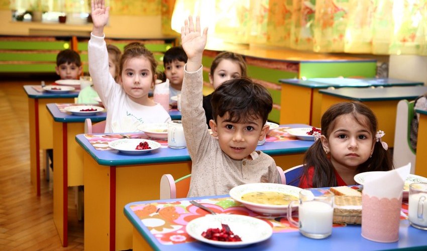 Rus bölməsi üzrə məktəbəhazırlıq qruplarına qəbulda sərbəst seçim mərhələsi başladı Rus bölməsi üzrə məktəbəhazırlıq qruplarına qəbulda sərbəst seçim mərhələsi başladı