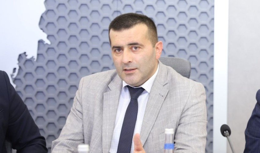 Азербайджан демонстрирует приверженность гуманитарным ценностям в деле разминирования
Азербайджан демонстрирует приверженность гуманитарным ценностям в деле разминирования