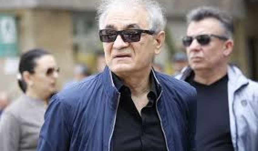 Fəxrəddin Manafov “Şöhrət” ordeni ilə təltif edilib
Fəxrəddin Manafov “Şöhrət” ordeni ilə təltif edilib