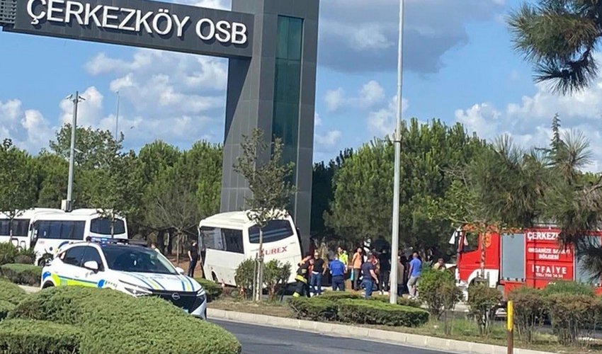 Türkiyədə yol-nəqliyyat hadisəsində 19 nəfər yaralanıb Türkiyədə yol-nəqliyyat hadisəsində 19 nəfər yaralanıb