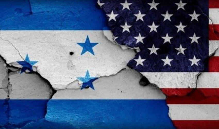 Гондурас заявил, что его не затронут новые пошлины США
Гондурас заявил, что его не затронут новые пошлины США