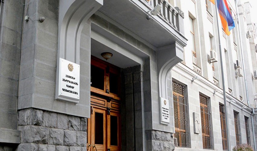 Генпрокуратура Армении требует вернуть переданное церкви имущество Минобороны
Генпрокуратура Армении требует вернуть переданное церкви имущество Минобороны