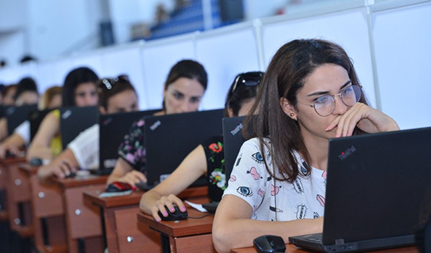 İmtahanda uğur qazananların sayı açıqlandı İmtahanda uğur qazananların sayı açıqlandı