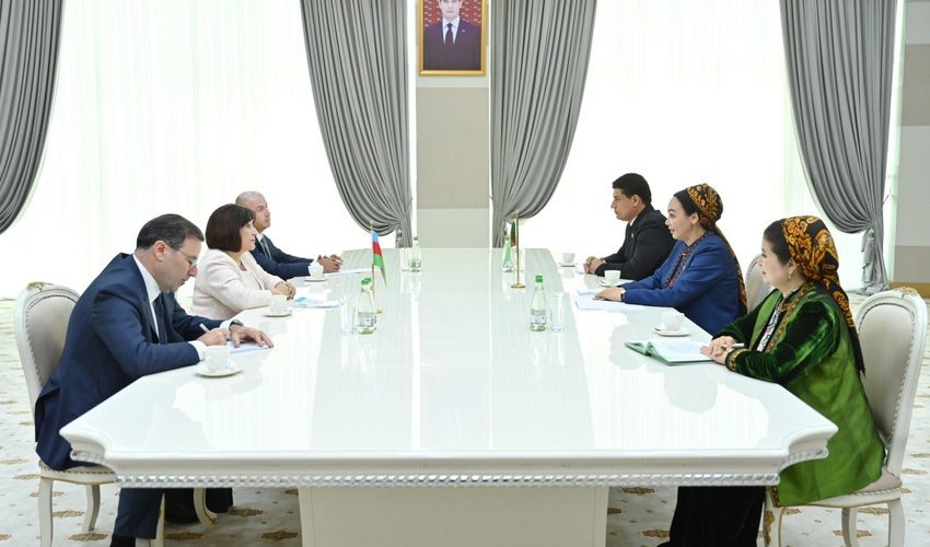 Sahibə Qafarova Türkmənistan Məclisinin sədri ilə görüşüb