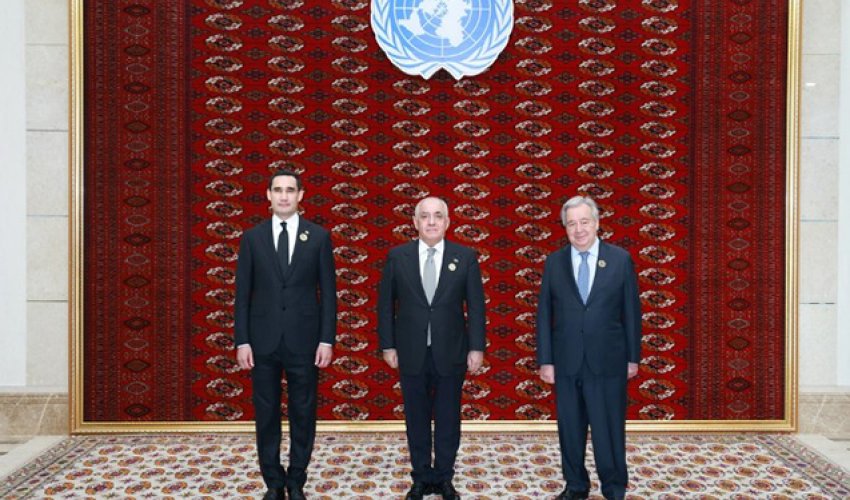 Əli Əsədov Türkmənistan Prezidenti ilə görüşüb Əli Əsədov Türkmənistan Prezidenti ilə görüşüb