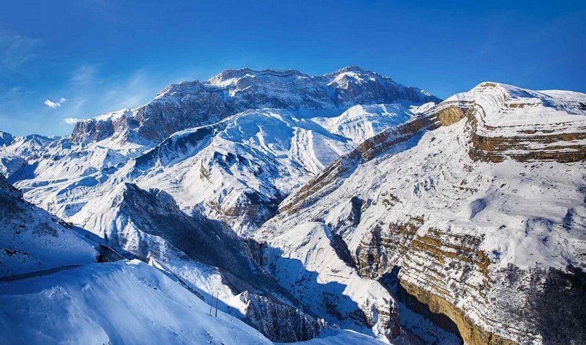 Şahdağa dolu düşüb - Faktiki hava açıqlanıb