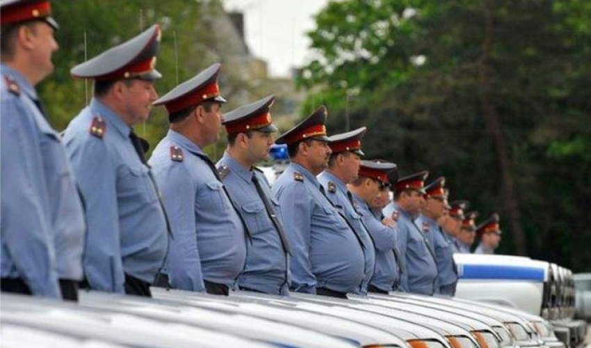 Tajikistan’s interior ministry has dismissed 17 officers for being overweight