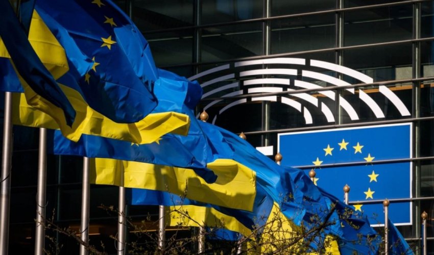 Долги Украины оплатят из замороженных активов России