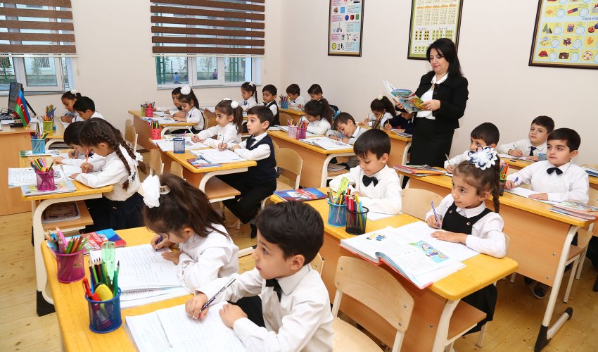 Yeni ildə tədris ili üzrə 125 min uşağın birinci sinfə qəbulu olub Yeni ildə tədris ili üzrə 125 min uşağın birinci sinfə qəbulu olub