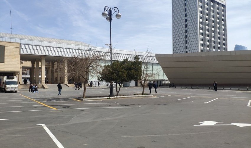 Bakı Dəmiryol Vağzalında parklanma xidməti müvəqqəti dayandırılır
