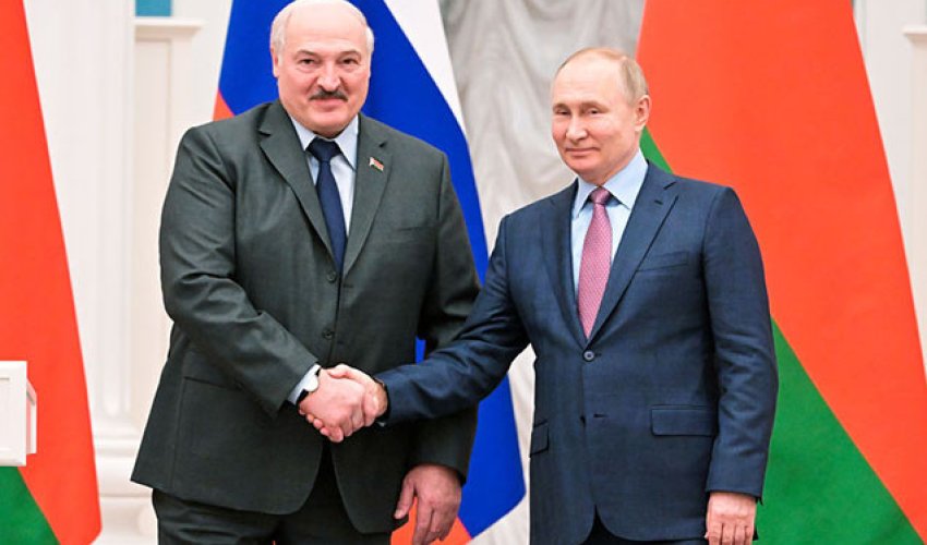 Лукашенко и Путин поговорили по телефону Лукашенко и Путин поговорили по телефону