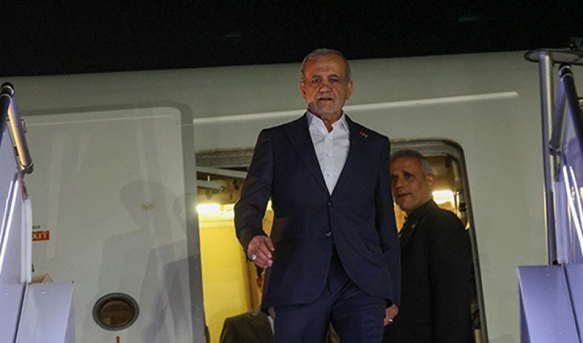 Pezeşkian Belarusa səfər edib
