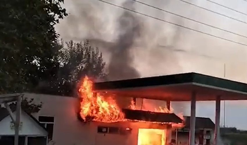 Ağcabədidə yanacaqdoldurma məntəqəsində yanğın baş verib,yaralılar var