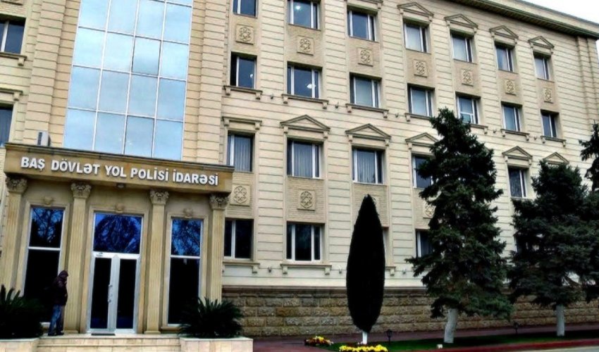 Yol polisi piyadalara çağırış edib
Yol polisi piyadalara çağırış edib