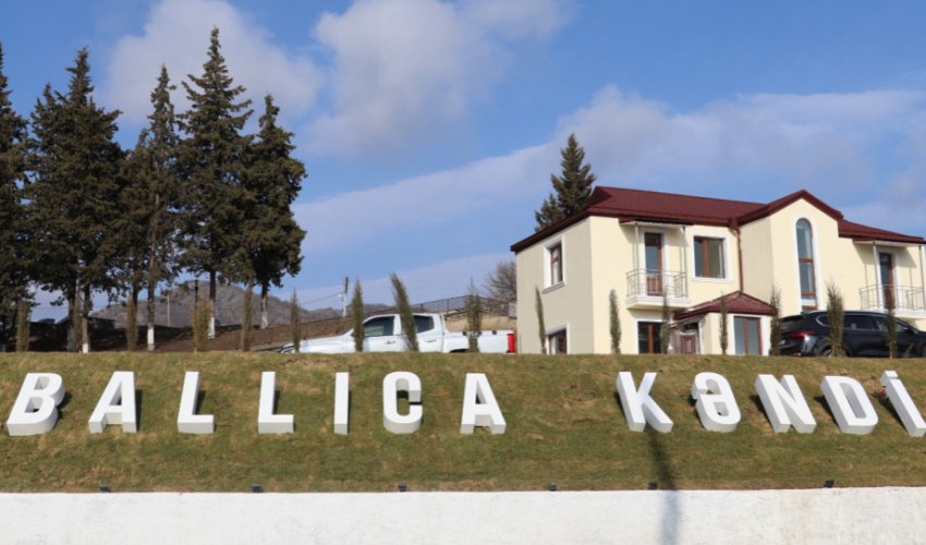 Ballıca kəndində məcburi köçkünlərə torpaq icarəsi və təsərrüfat dəstəyi verilir Ballıca kəndində məcburi köçkünlərə torpaq icarəsi və təsərrüfat dəstəyi verilir