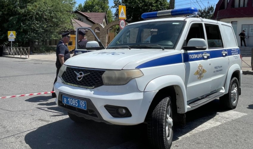 Перестрелка в торговом центре в Махачкале Перестрелка в торговом центре в Махачкале