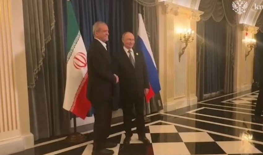 Putin Pezeşkianla görüşüb Putin Pezeşkianla görüşüb