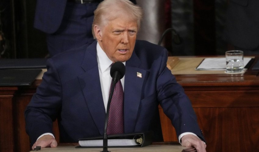 Трамп требует от ХАМАС вернуть заложников Трамп требует от ХАМАС вернуть заложников