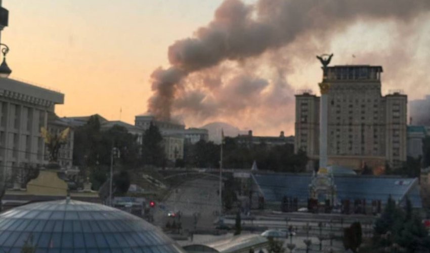 Rusiyanın Kiyevə PUA hücumu nəticəsində hökumət binasında yanğın baş verib,ölənlər var