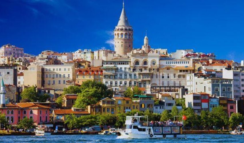 İstanbulun 6 rayonunda kütləvi tədbir və mitinqlər qadağan edilib İstanbulun 6 rayonunda kütləvi tədbir və mitinqlər qadağan edilib