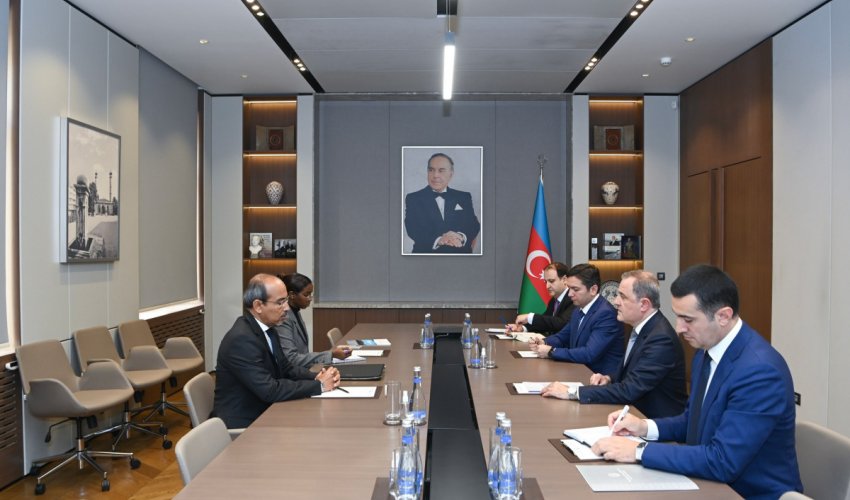 Azərbaycan və Cibuti XİN-ləri arasında siyasi məsləhətləşmələr keçirilib Azərbaycan və Cibuti XİN-ləri arasında siyasi məsləhətləşmələr keçirilib