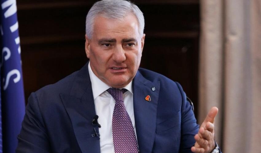 Məhkəmə Samvel Karapetyanı həbsdə saxlayıb Məhkəmə Samvel Karapetyanı həbsdə saxlayıb