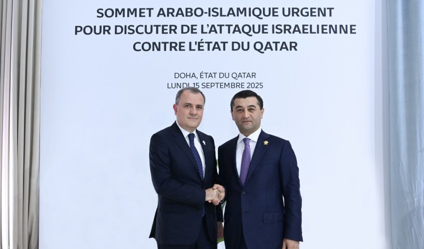 Ceyhun Bayramov özbəkistanlı həmkarı ilə görüşüb