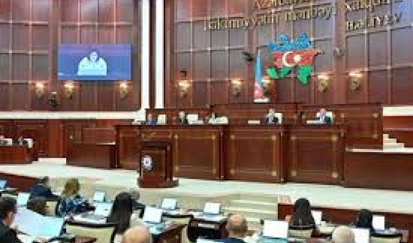 Проект Кодекса о госслужбе будет включен в план работы осенней сессии Милли Меджлиса