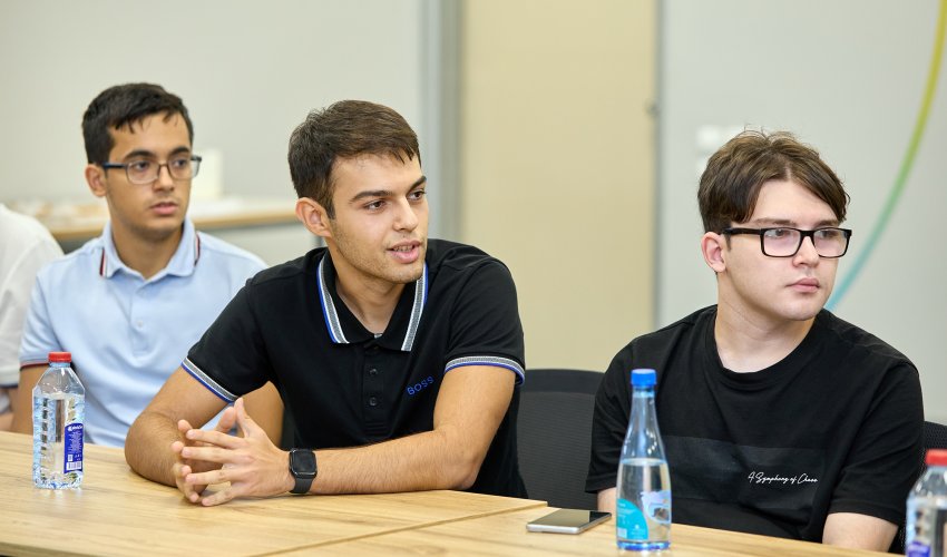 Образовательная программа Azercell «DataMinds Bootcamp» подготовила новых специалистов в области данных и искусственного интеллекта Образовательная программа Azercell «DataMinds Bootcamp» подготовила новых специалистов в области данных и искусственного интеллекта
