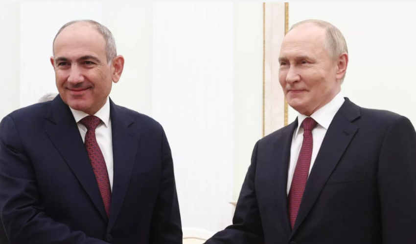 Putin və Paşinyan Moskvada görüşüb