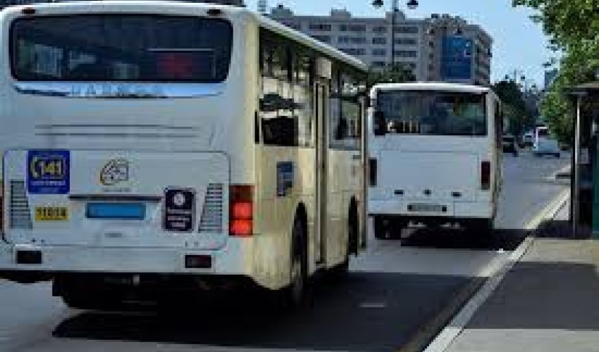 В Баку обновляются автобусы по еще одному маршруту