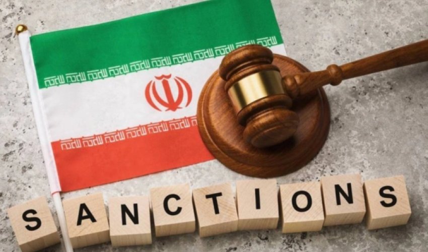 EU freezes Iranian banks’ assets EU freezes Iranian banks’ assets