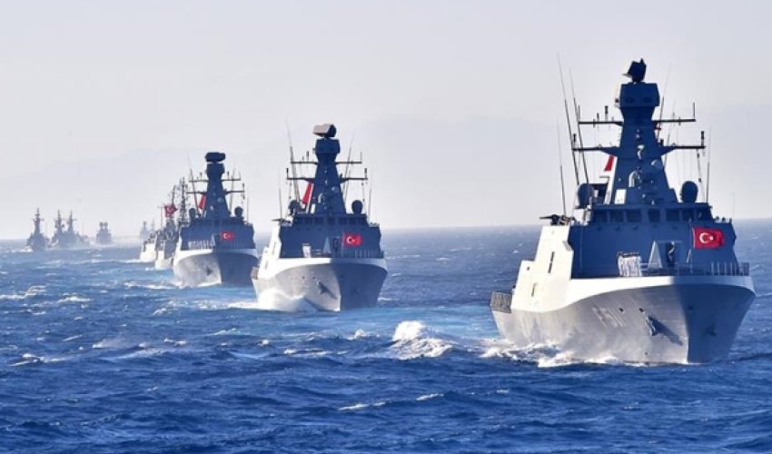 Турецкие военные корабли идут к Газе Турецкие военные корабли идут к Газе