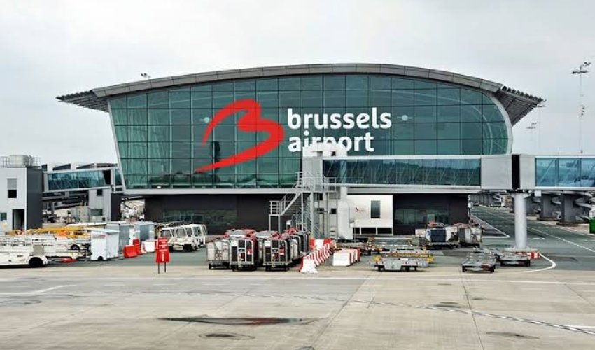 Brüssel hava limanı bütün uçuşları dayandırıb